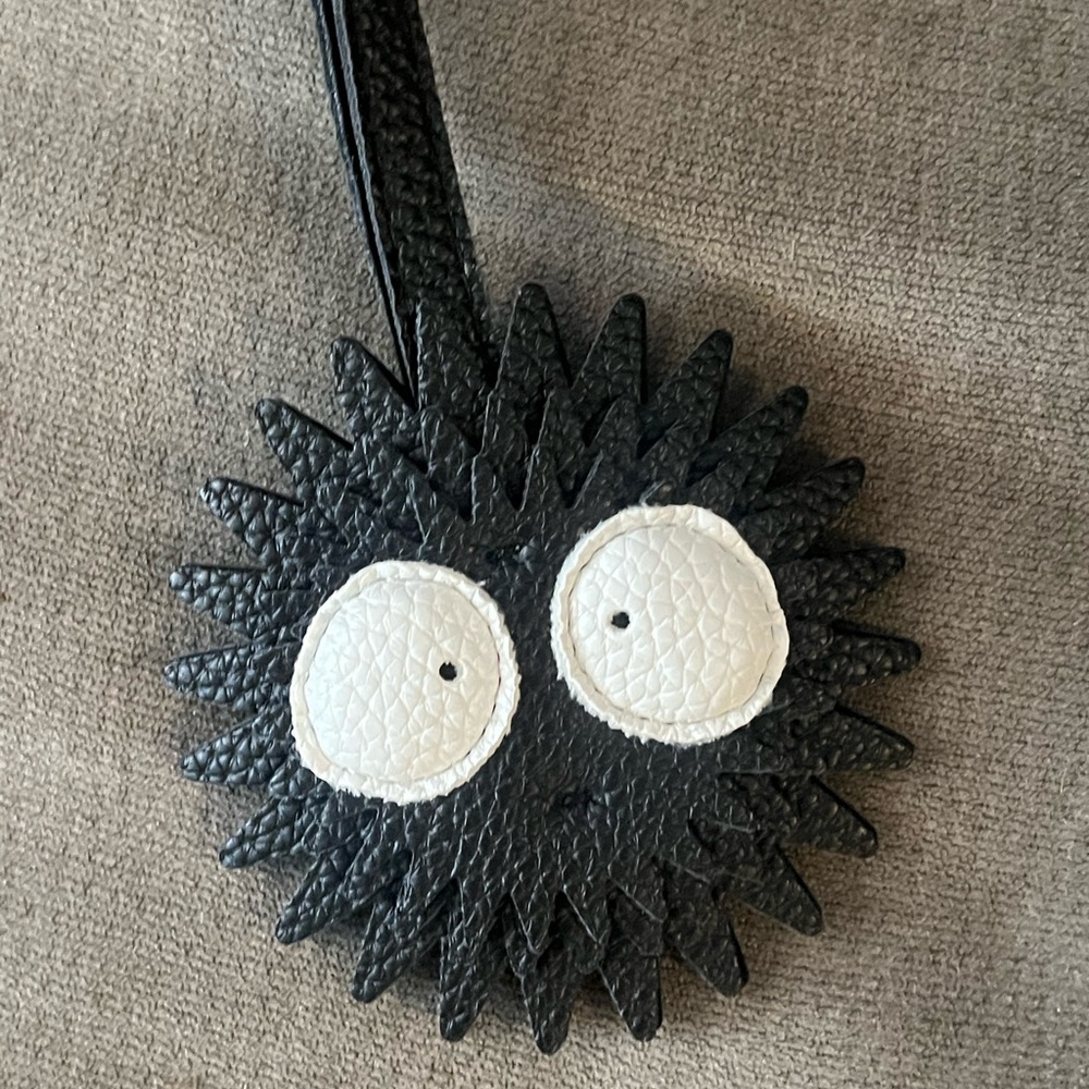 NEW Bag Charm Soot Sprite Dust Bunny Black Leather Keychain Eyes Spirited Away - Picture 4 of 13